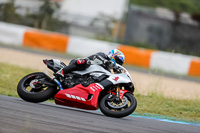 estoril;event-digital-images;motorbikes;no-limits;peter-wileman-photography;portugal;trackday;trackday-digital-images